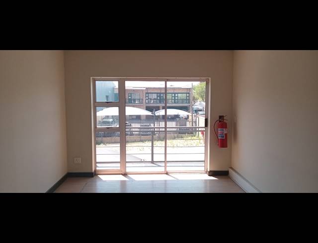1,034M² BUILDING TO LET IN NORTH RIDING